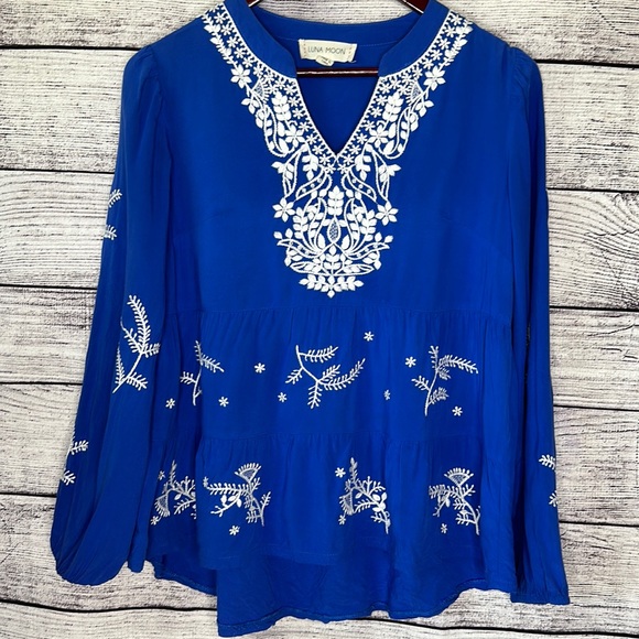 Anthropologie Luna Moon Blue Embroidered Top Size S - Picture 2 of 7